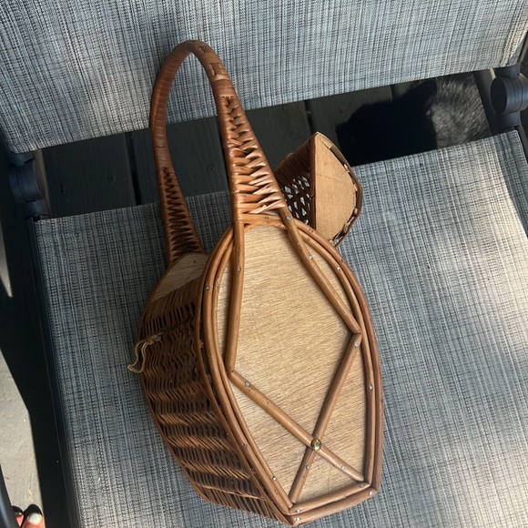 Vintage Rattan Hand Basket - Picture 7 of 7